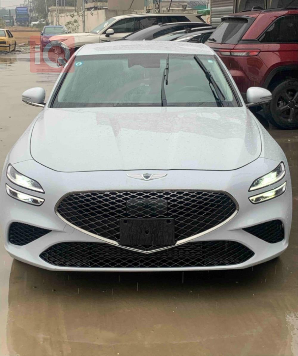 جێنسس G70